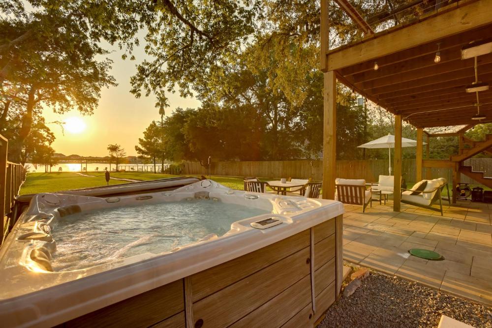 Boat, Fish and Swim Lake Conroe Home with Hot Tub!